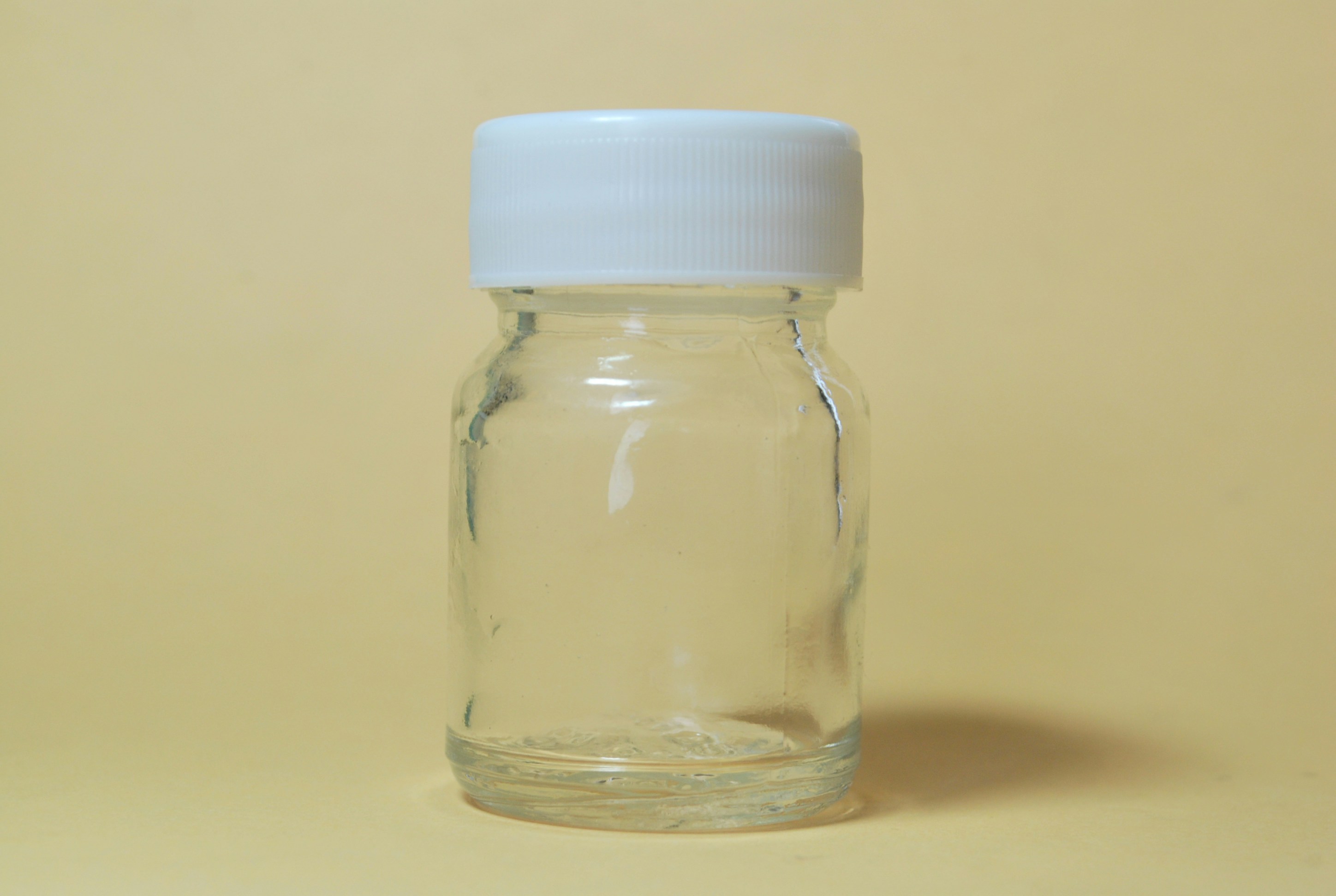 Hyaluronzuur: wat het is, wat het doet en hoe je het gebruikt