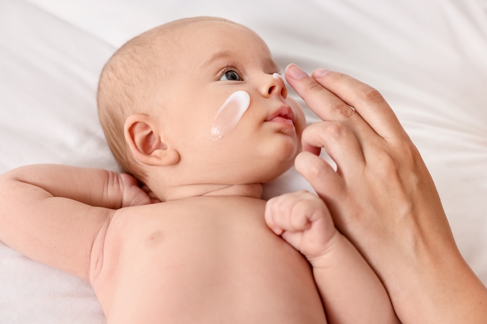 Natuurlijke huidverzorging voor baby’s: veilig en effectief